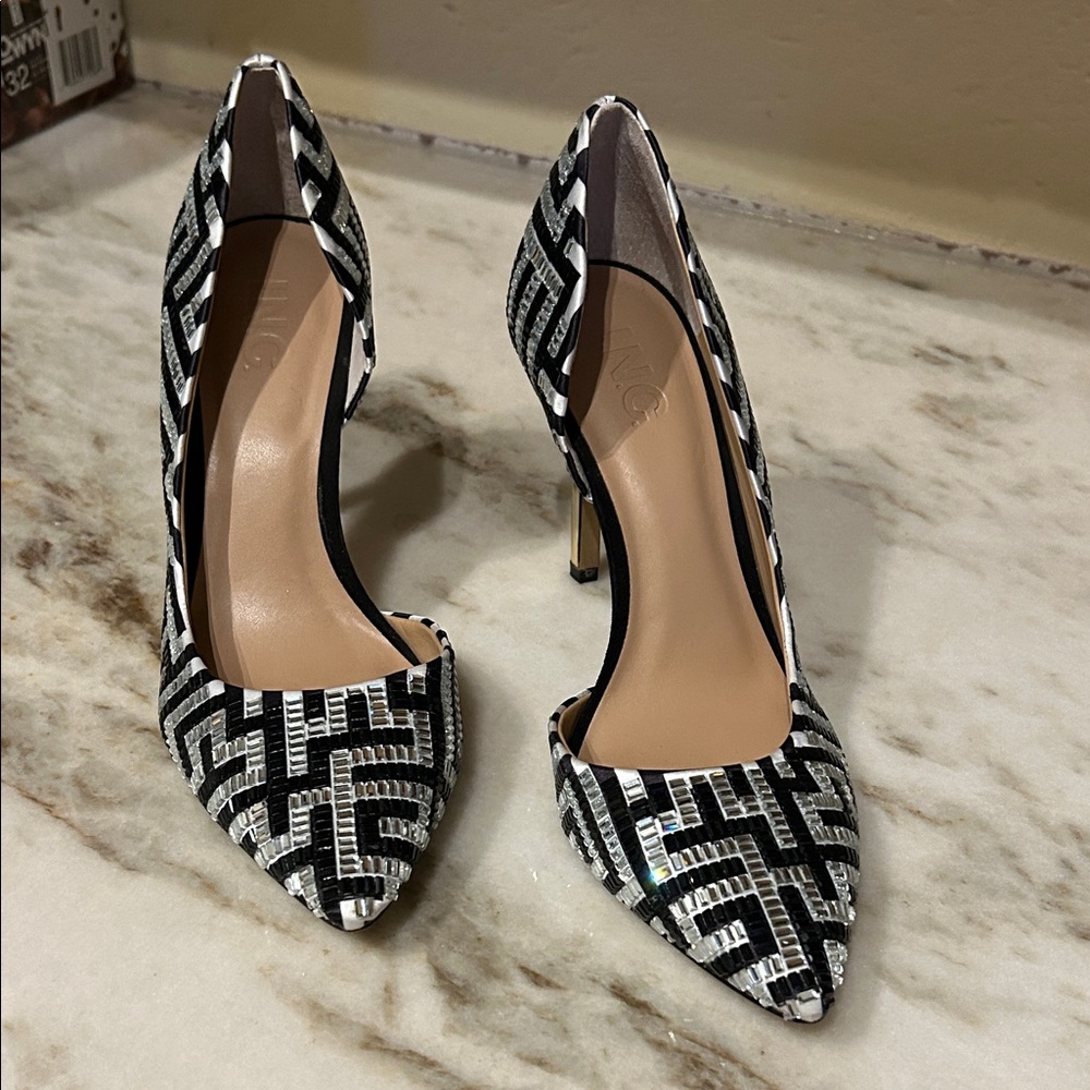INC International Concepts Black and White Geometric Heels